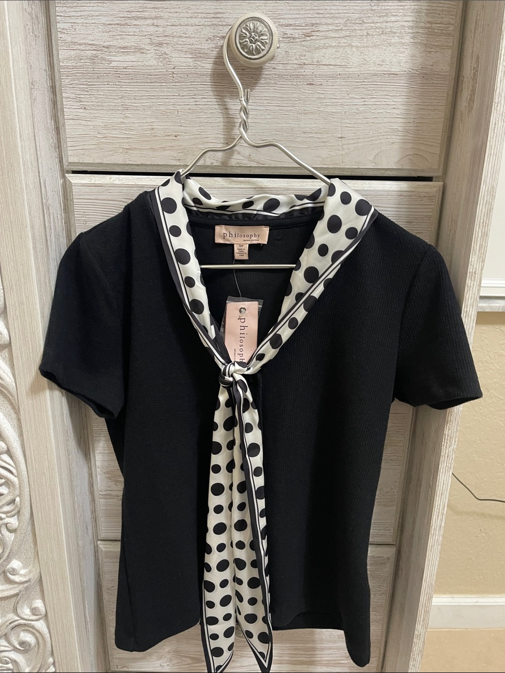 Philosophy Black Short-Sleeve Top with Black & White Polka Dot Scarf